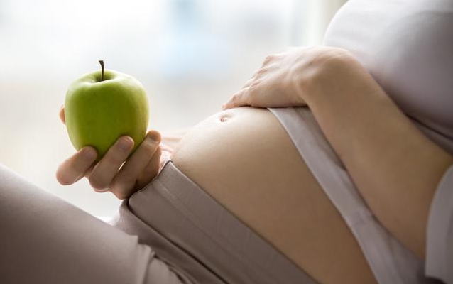 怀孕吃水果要注意什么 怀孕吃水果四吃三不吃