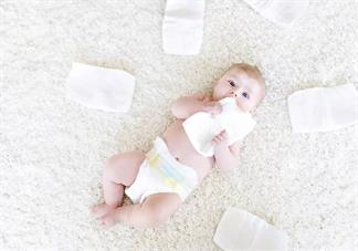 如何选择宝宝不过敏的纸尿裤 宝宝纸尿裤不过敏选购方法