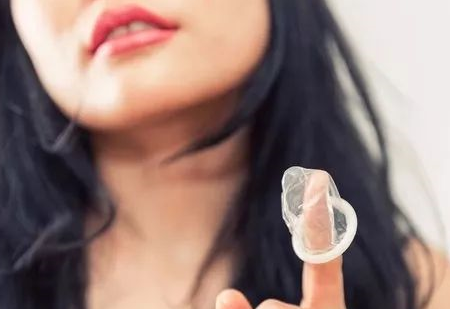 避孕套突然破了该怎么处理 避孕套破了会怀孕吗