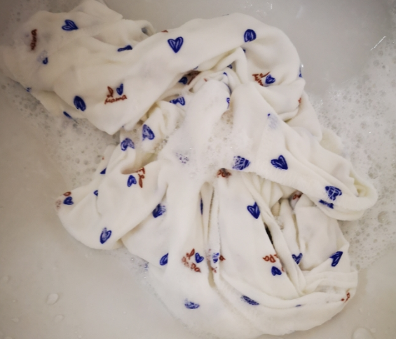 立白婴元素洗衣皂怎么样 立白婴元素洗衣皂使用测评