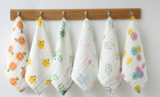 宝宝口水巾的选择方法 口水巾哪种材质好
